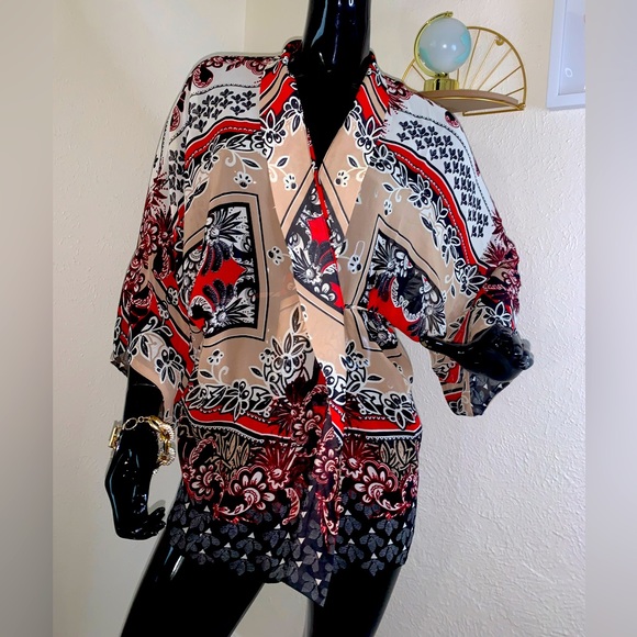 NWT Tie-Front Kimono Size XS - Picture 5 of 13